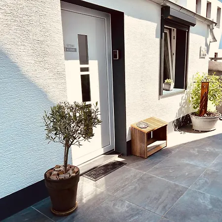 Gaestehaus Klostergasse * Lorch am Rhein