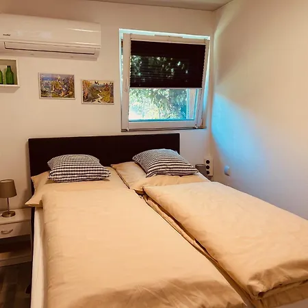 Gaestehaus Klostergasse Apartment Lorch am Rhein