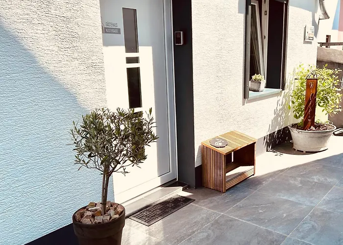 Gaestehaus Klostergasse * Lorch am Rhein